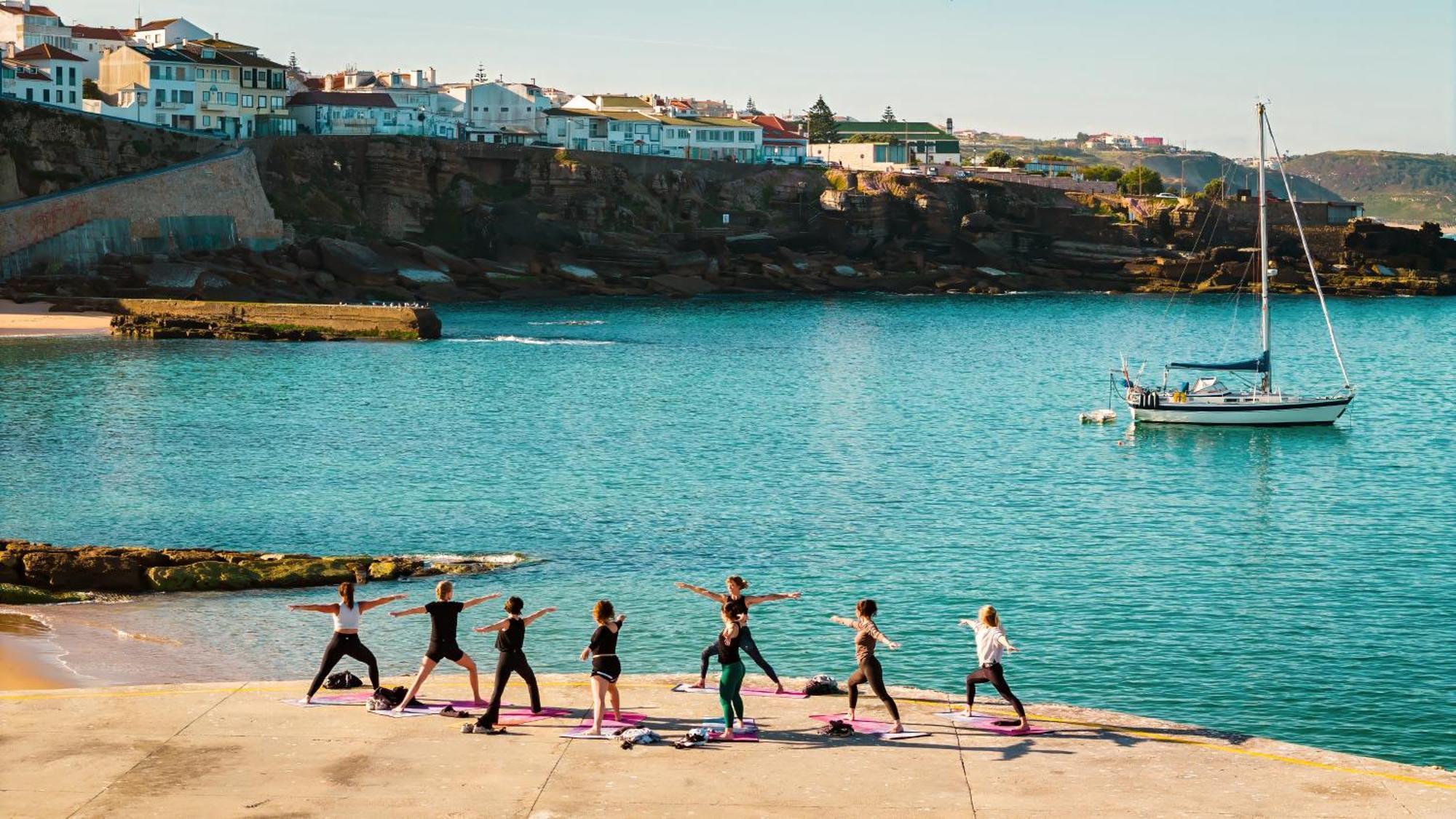 The Salty Pelican Yoga & Surf Retreat Ericeira Εξωτερικό φωτογραφία